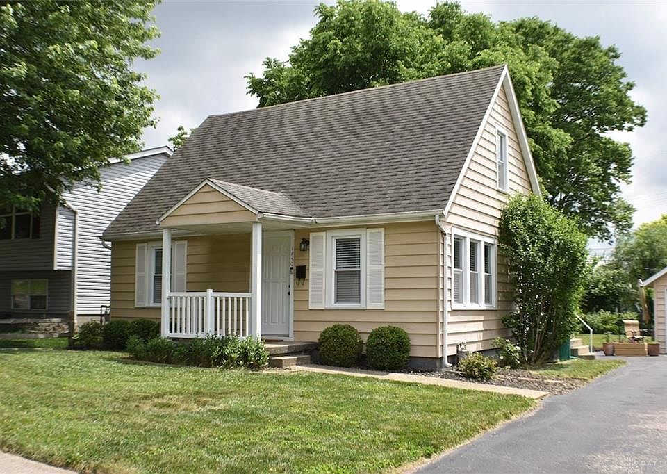 1st image of 1650 Flesher Ave