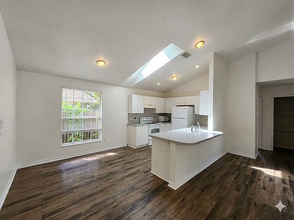 Kitchen n dining