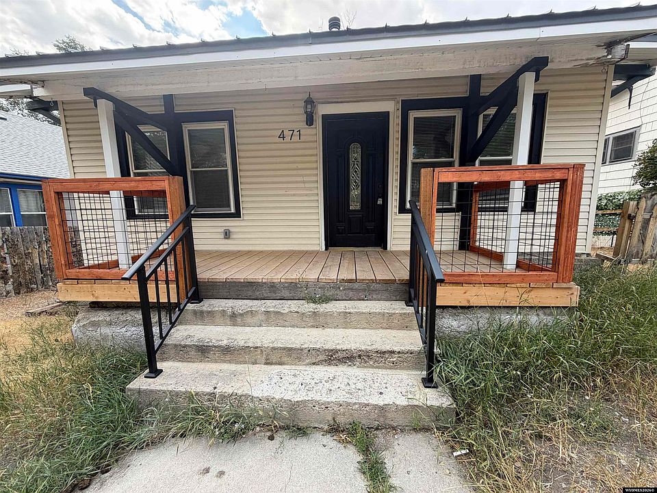 1st image of 471 W Flaming Gorge Way