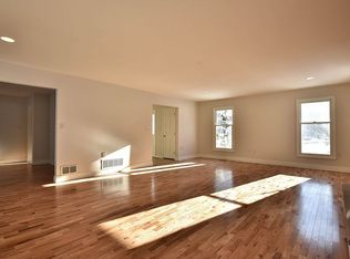 1 Cambridge Ct, Randolph, NJ 07869