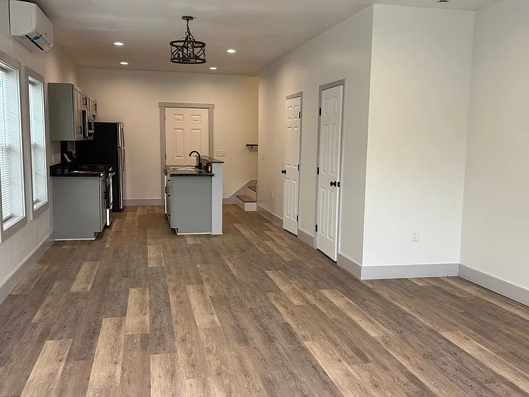 109 Camryns Way #A — Photo 12
