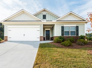 1095 Sutherland Dr, Winder, GA 30680