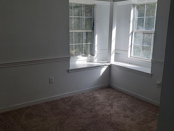 4th image of 228 Brendalwood Blvd #B