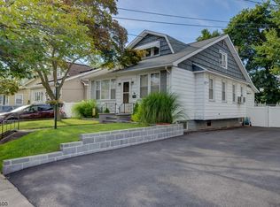 250 Phillips Ter, Union, NJ 07083