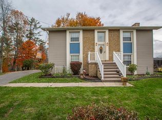 196 Ridgepark Dr, Beckley, WV 25801