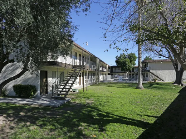 Arrowhead Commons, 3943 N H St APT 217, San Bernardino, CA 92407