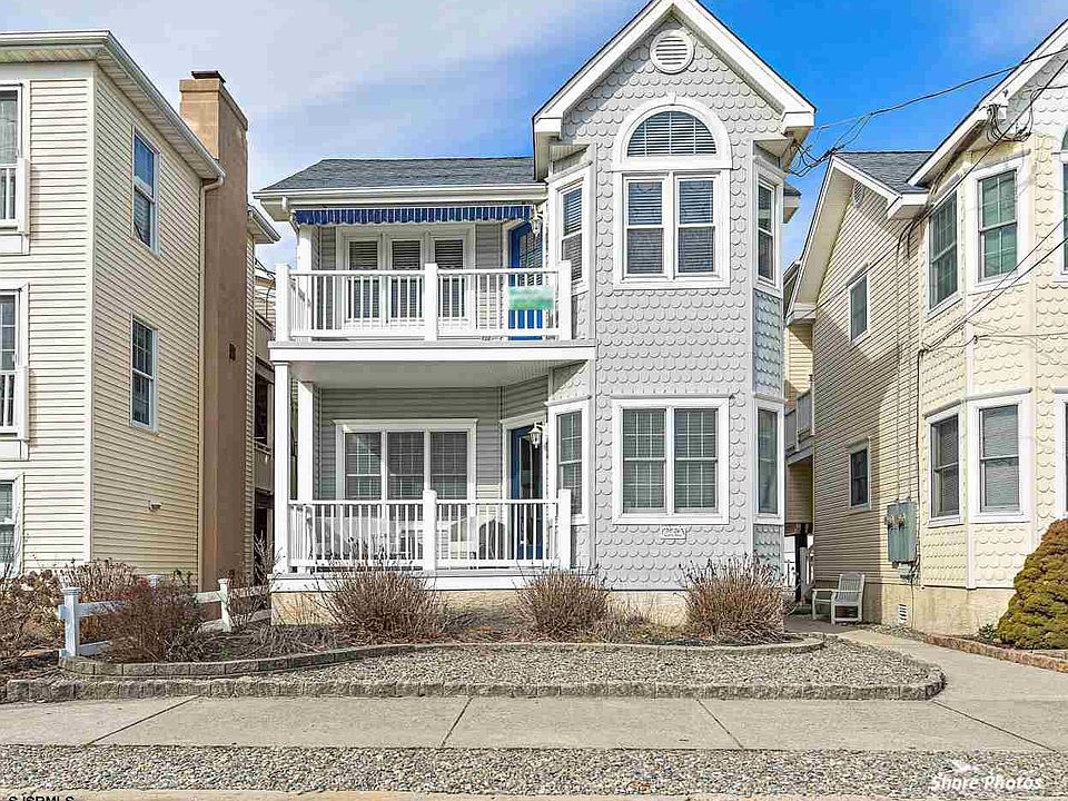 1st image of 3926 Central Ave #1
