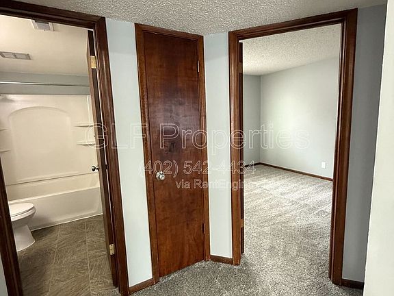 4th image of 46 Bradford St APT 4