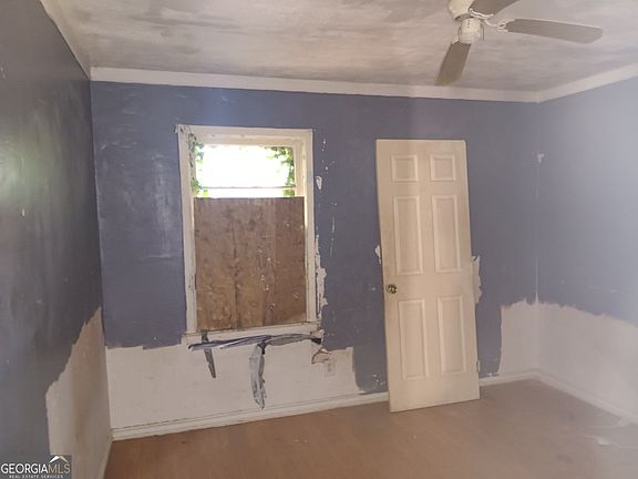 5th image of 1238 Lloyd Dr
