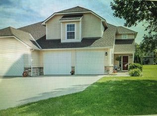 396 W Acorn St, Gardner, KS 66030
