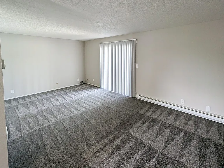 1145 Rural Ave SE — Photo 7