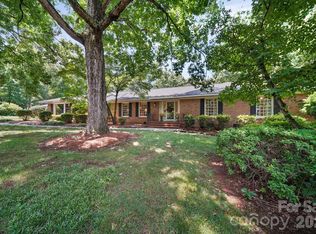 2925 Grampian Dr, Gastonia, NC 28054