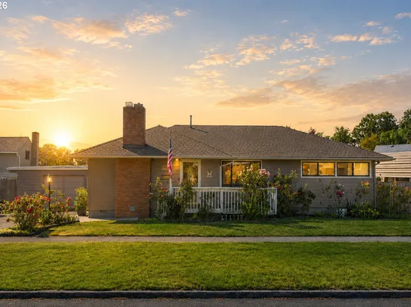 2045 Tualatin St, Saint Helens, OR 97051