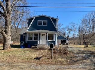 17 Manor Pkwy, Ledgewood, NJ 07852
