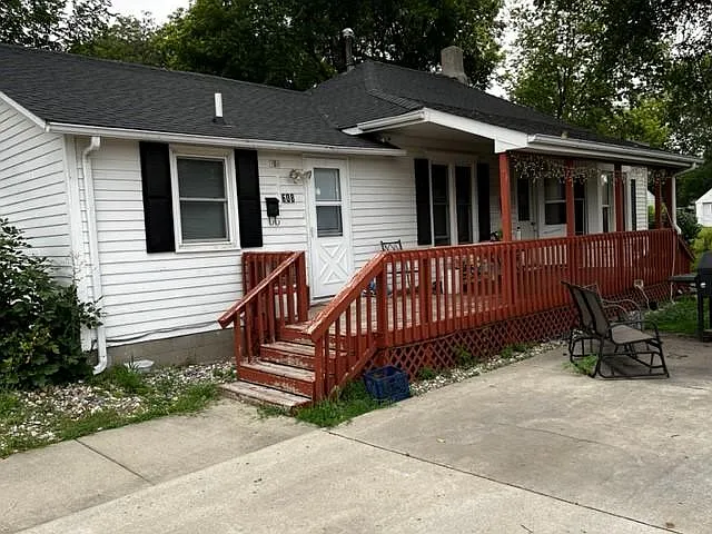 2 bed, $1,250 — Photo 2