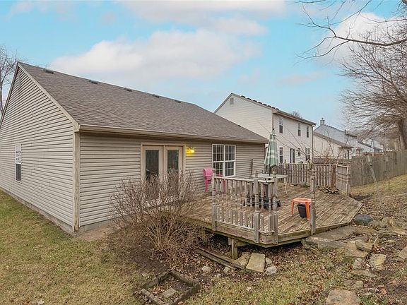 2nd image of 723 Muirfield Dr