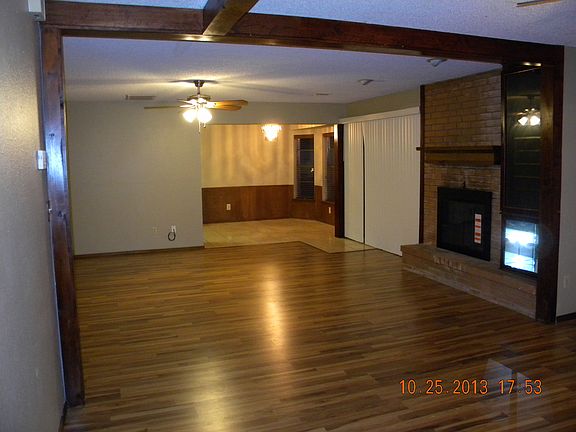 4th image of 9508 S Blackwelder Ave