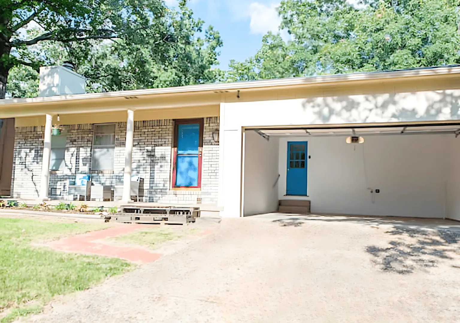 3 bed, 1288 sqft, $3,600 — Photo 1