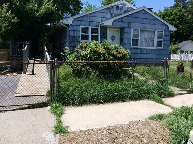 2nd image of 35 N Bishop Ave