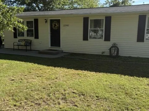 21940 Baja Ln, Great Mills, MD 20634