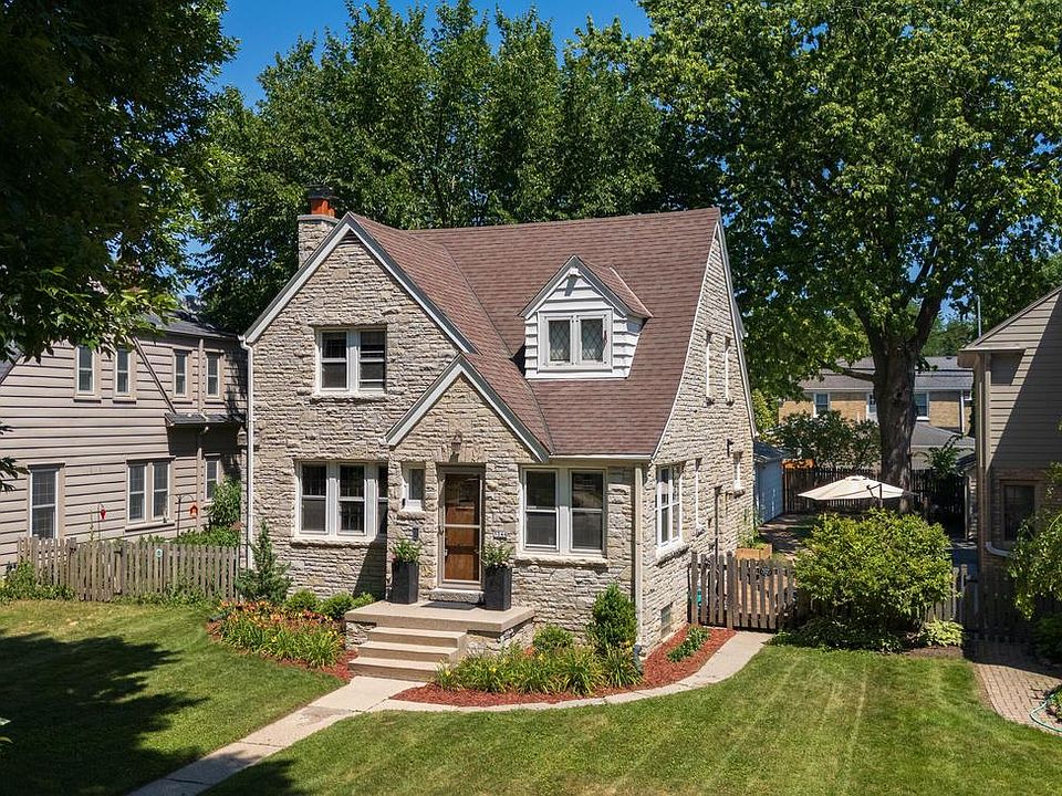 1st image of 5244 N Shoreland AVENUE