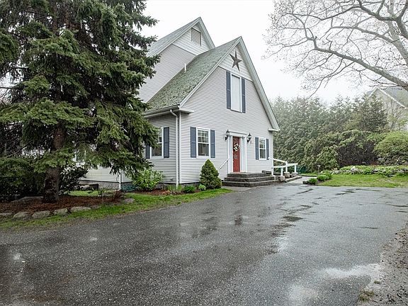 2nd image of 1 Squam Hill Ct #2