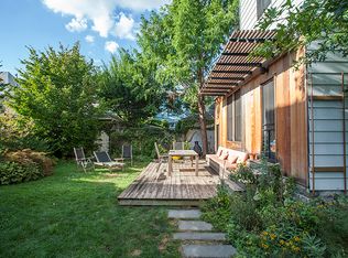 210 Stratford Rd, Brooklyn, NY 11218