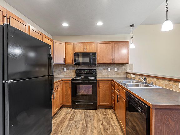 3rd image of 218 N Manifold Ln #218