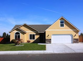 103 S Idaho St, Kennewick, WA 99336