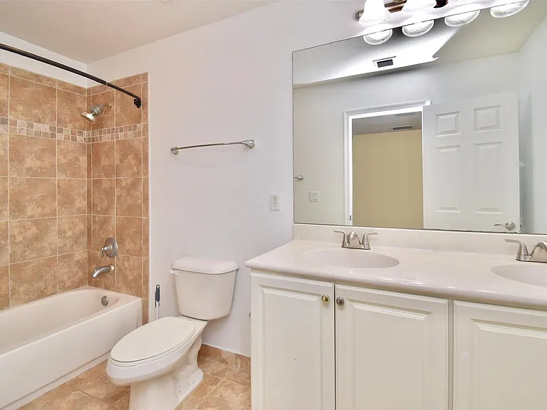 8982 Chambers St — Photo 13