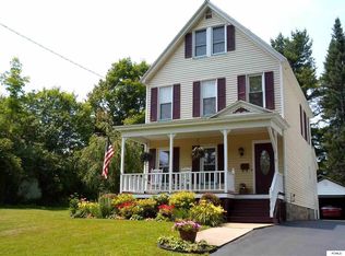 3 Nare St, Johnstown, NY 12095