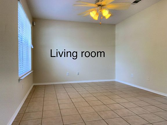 4th image of 1616 Windy Park Ct