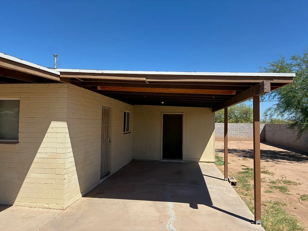 Building Photo - 14054 W Noble Cir