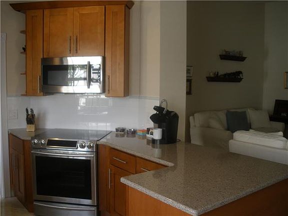3rd image of 1659 SW Waterfall Blvd