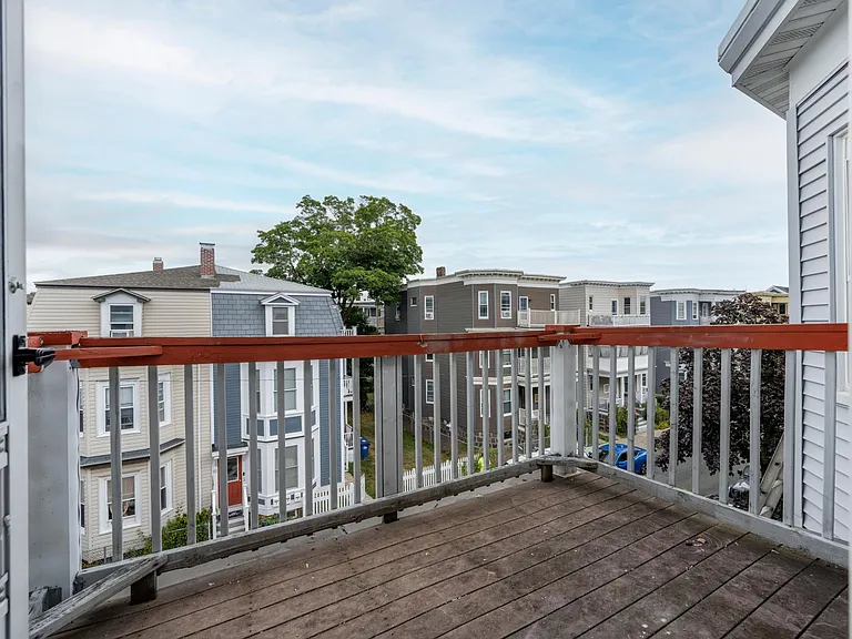 37 Saint Margaret St #1A — Photo 8