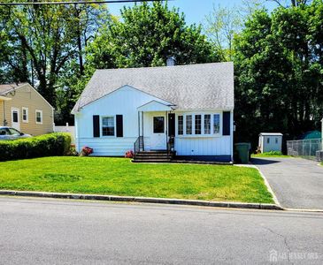 19 Haven Ter, Parlin, NJ, 08859