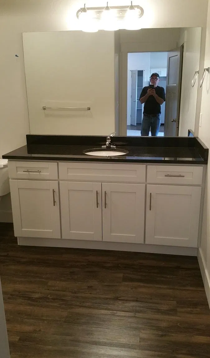 1 bed, 840 sqft, $1,429 — Photo 4