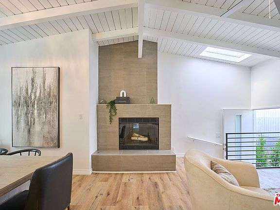 5th image of 4634 W 153rd St