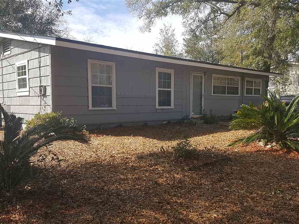 1st image of 3626 Lakewood Dr S