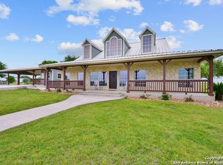3290 Red Barn Rd, Poteet, TX 78065