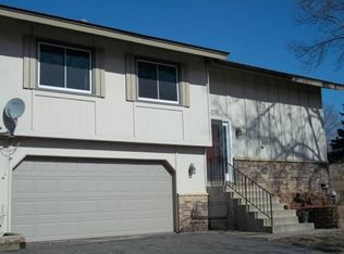 7792 Yucca Ln N, Maple Grove, MN 55311