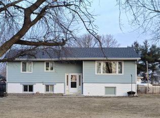508 E 1st St, Mead, NE 68041