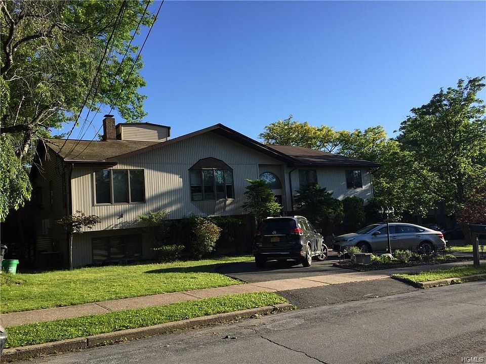 1st image of 3 Wilsher Dr