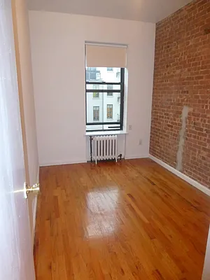 Rented by Keller Williams NYC | media 13