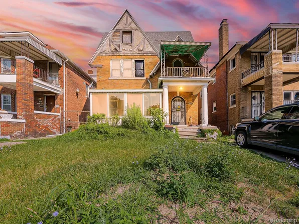 2654 Tuxedo St, Detroit, MI 48206