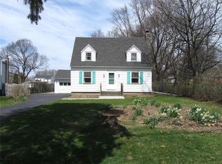 110 Daytona Ave, Webster, NY 14580