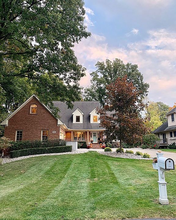 1st image of 29839 Bayview Dr