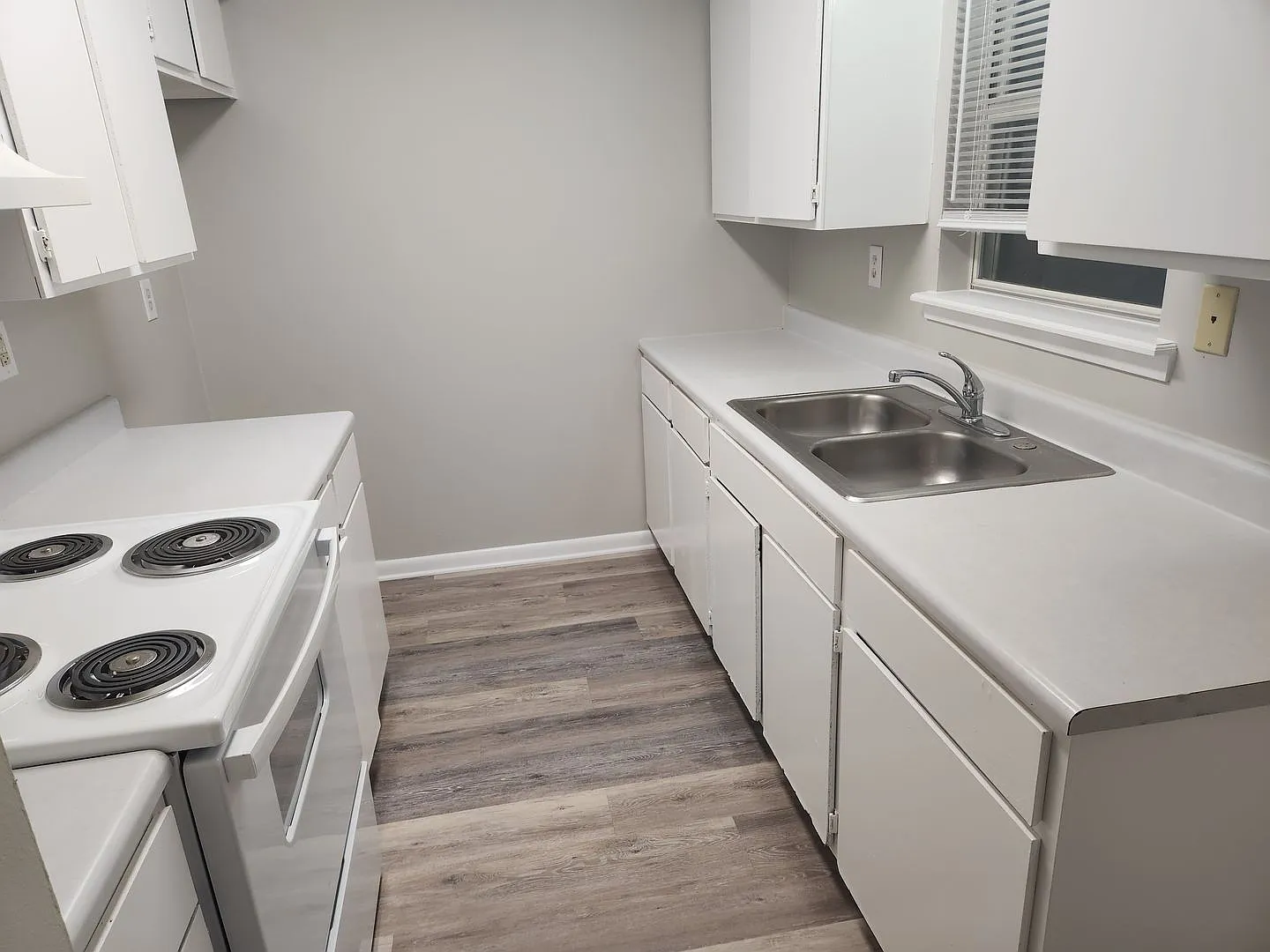 Spring Creek Apartments — Photo 4