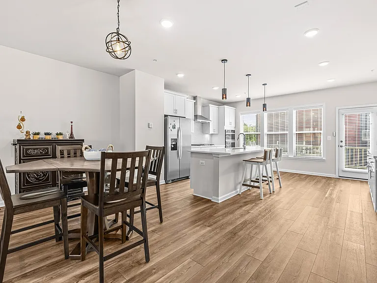 305 Backwater Way — Photo 4