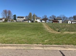 1830 Bloominghills Pl SE, Massillon, OH 44646